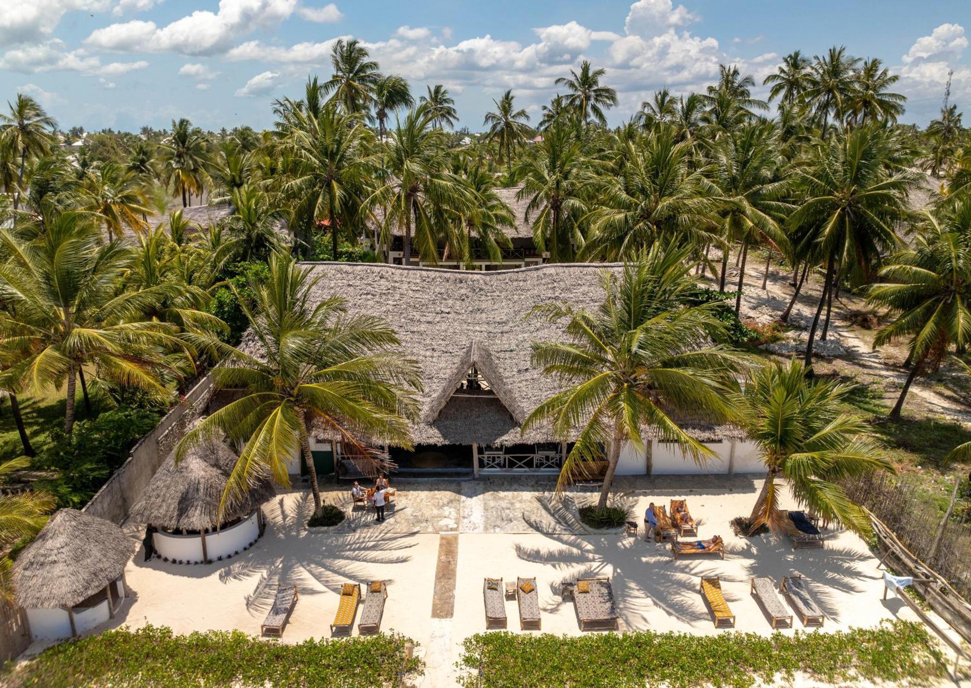 Sahari Zanzibar Hotel Bwejuu Kültér fotó